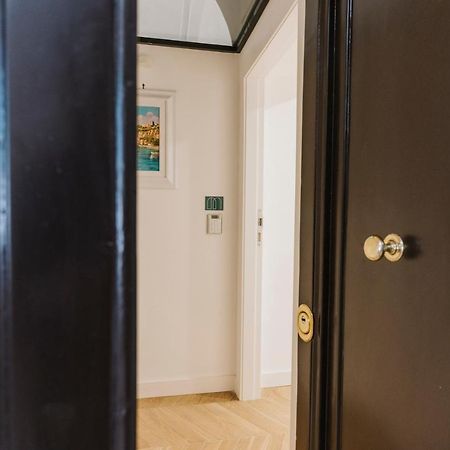 Mimì Room Castellammare di Stabia Ngoại thất bức ảnh